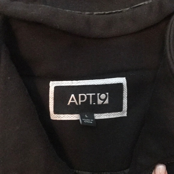 Jacket - Picture 4 of 4